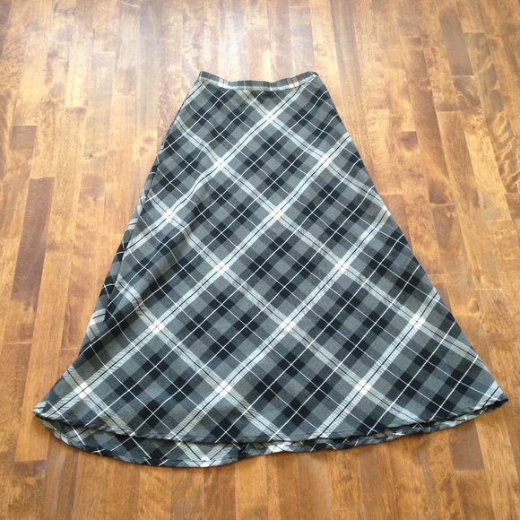 Limité - Grey & White Plaid Maxi Skirt - Picture 8 of 13